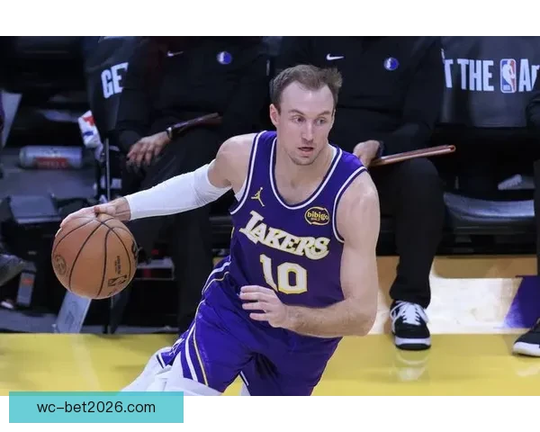 詹姆斯14中13创里程碑湖人七连胜击败火箭东契奇砍40分KD18分领衔表现